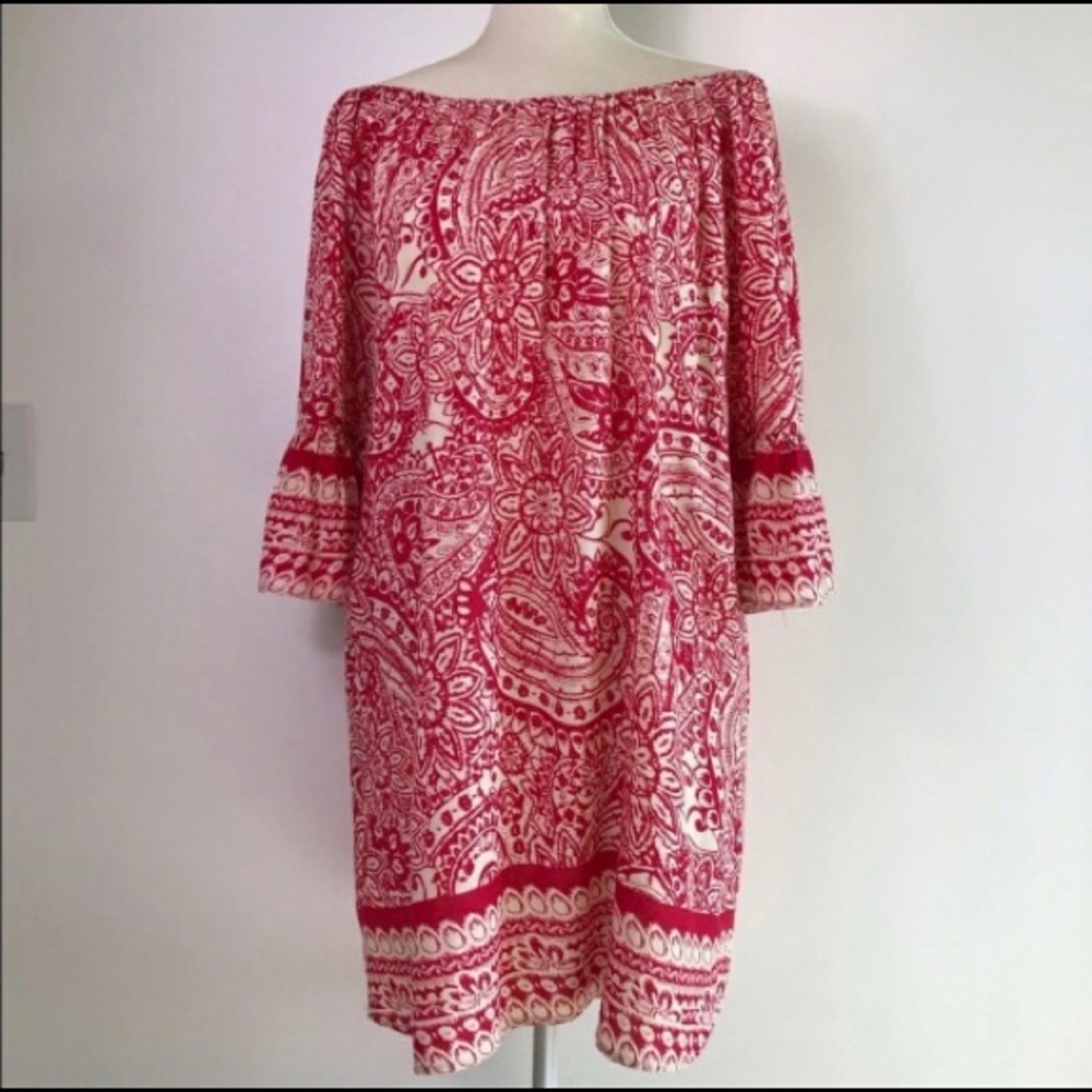 UMGEE Floral Paisley Bell Sleeves Red Dress- Large
